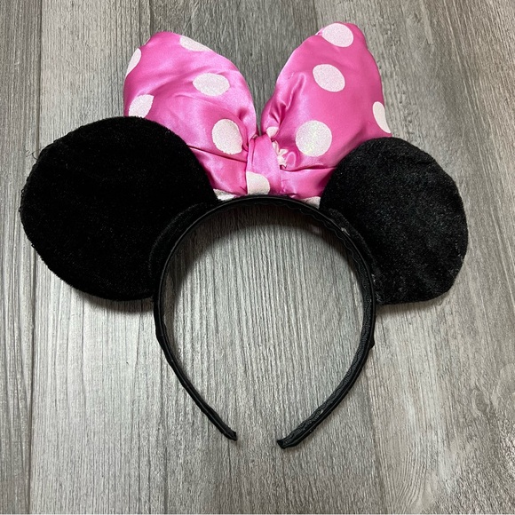 Disney Minnie Mouse pink polkadot headband/ OS - Picture 2 of 8